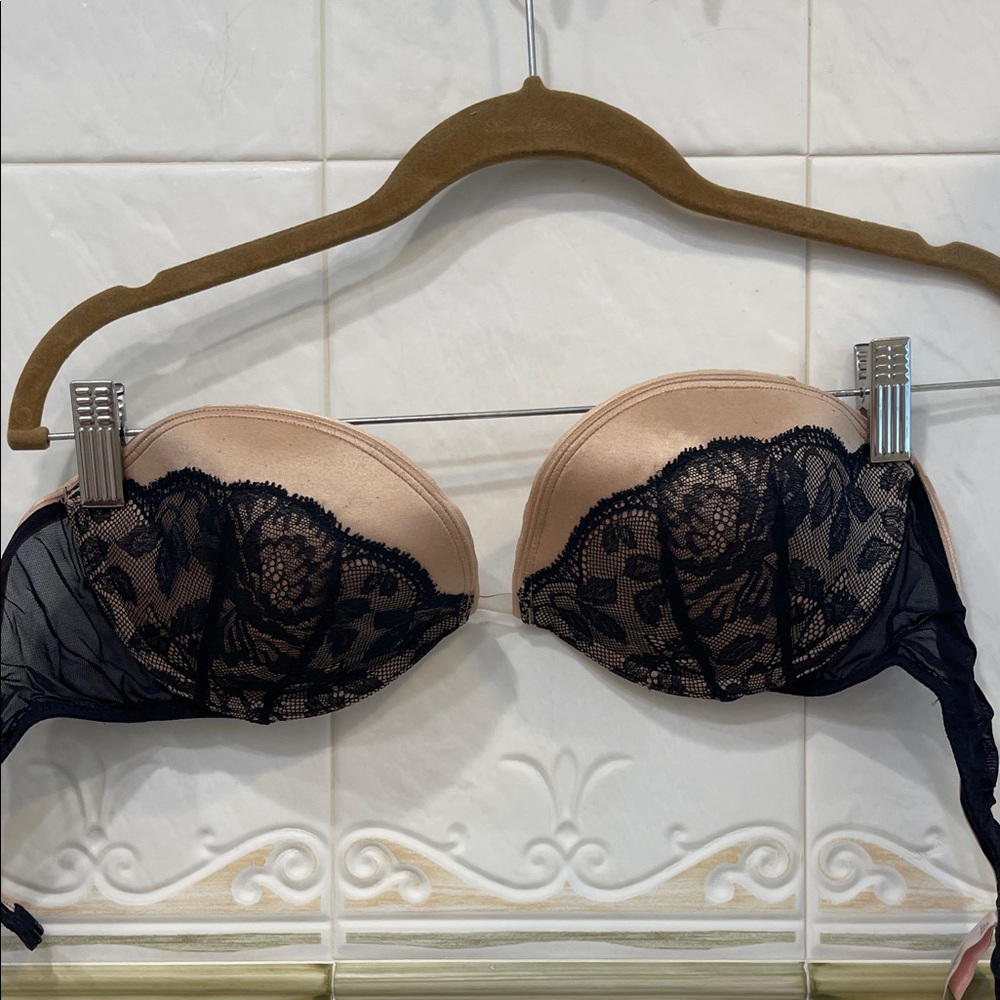 Victoria's Secret Black Lace Nude Bra